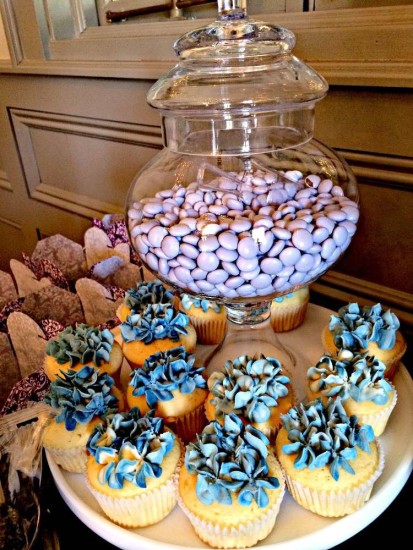 tim-burton-inspired-bridal-shower-dessert-table-whirly-pops-candybar-cupcakes
