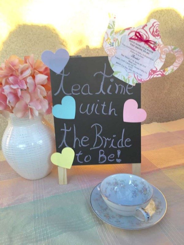 Luscious-Flower-Bridal-Tea-Party-Board-Art